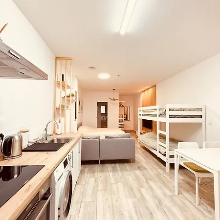 El Apartamentito De Zamarrilla Parking Gratis Incluido Malaga Zewnętrze zdjęcie